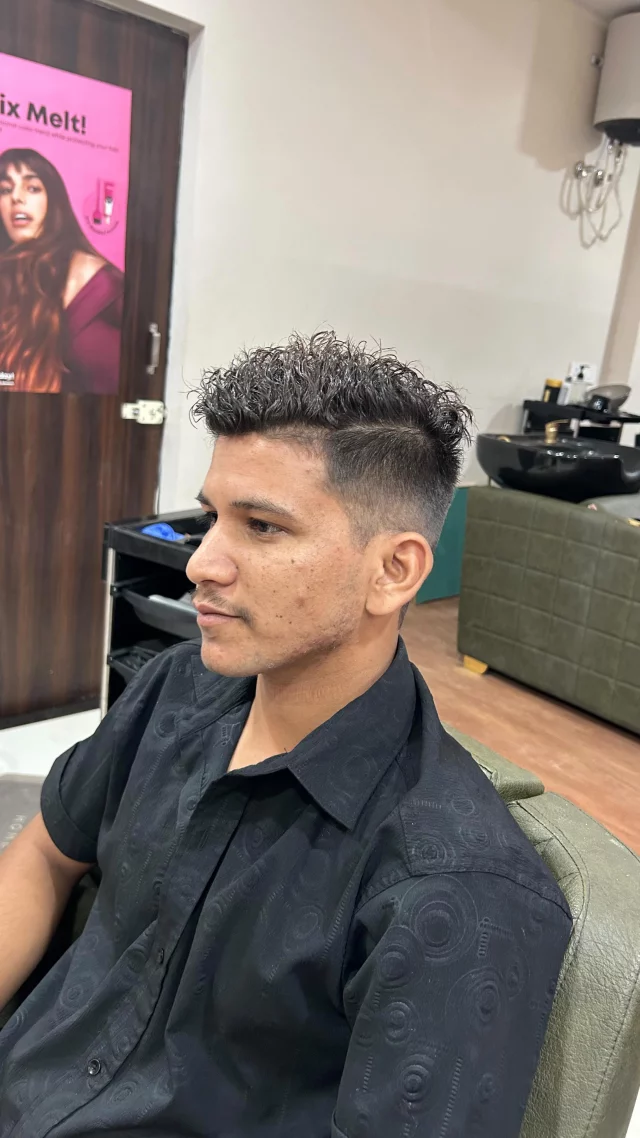 Hair Perming #woomenz_unisex_salon #hairtransformation #haireducation #hairtutorial #hairfashion #hairart #hairextensions #hairideas #bestsaloninjaipur #bestsalonintown